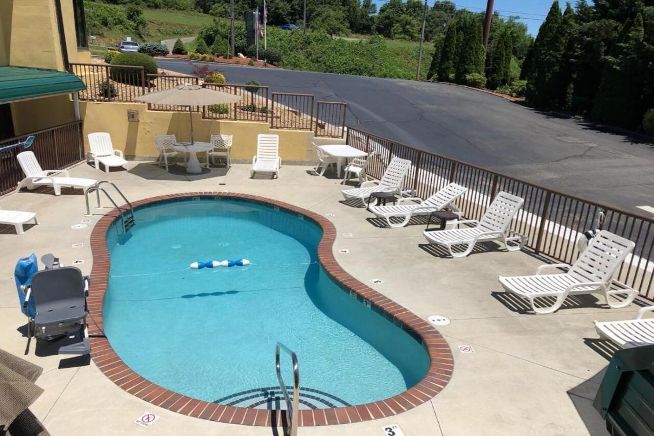 Quality Inn Hillsville Εξωτερικό φωτογραφία