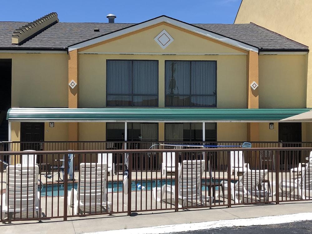 Quality Inn Hillsville Εξωτερικό φωτογραφία