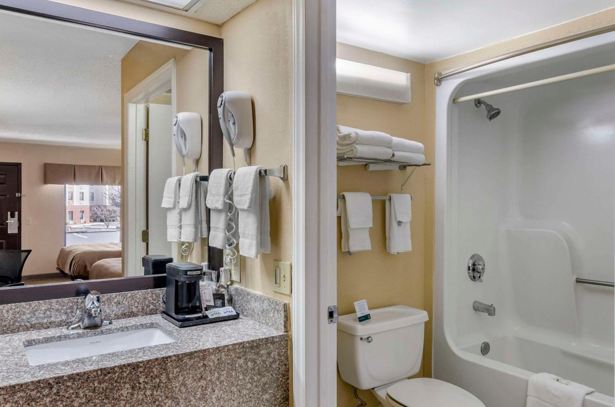 Quality Inn Hillsville Εξωτερικό φωτογραφία